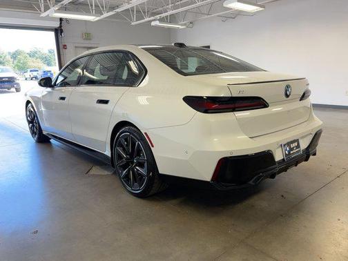 2026 BMW i7 eDrive50