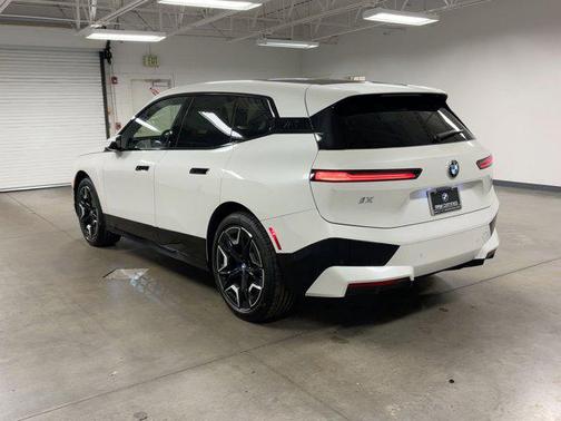 2023 BMW iX xDrive50