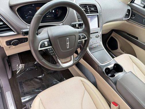 Magnetic Gray 2020 Lincoln Nautilus Reserve