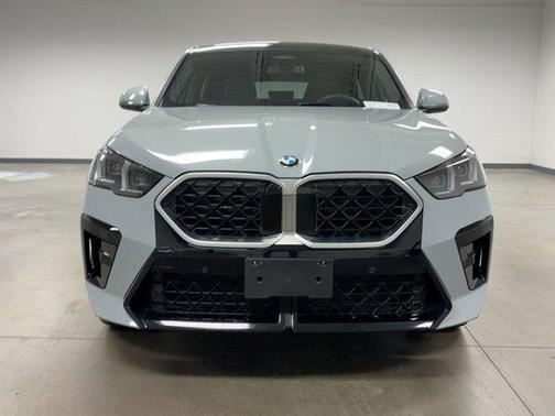 2025 BMW X2 xDrive28i