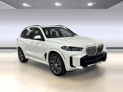 Mineral White Metallic 2026 BMW X5 PHEV xDrive50e