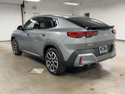 2025 BMW X2 xDrive28i