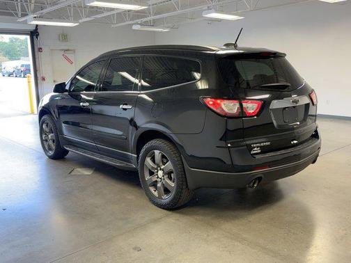 2017 Chevrolet Traverse 2LT
