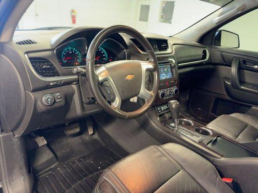 2017 Chevrolet Traverse 2LT
