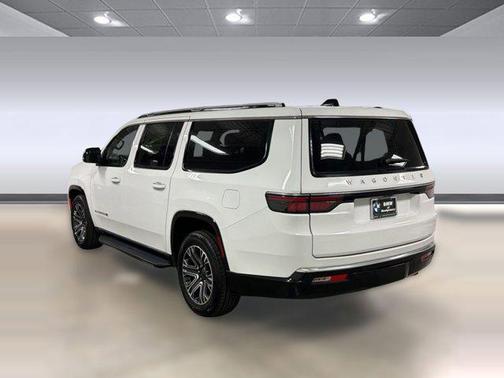 2024 Jeep Wagoneer L Series II 4x2