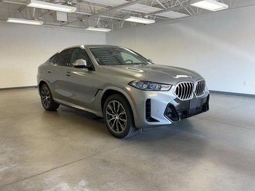 2025 BMW X6 xDrive40i
