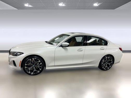 Mineral White Metallic 2026 BMW 330 NA