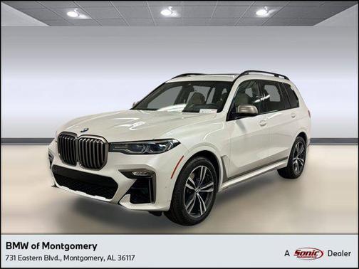 Mineral White Metallic 2021 BMW X7 M50i