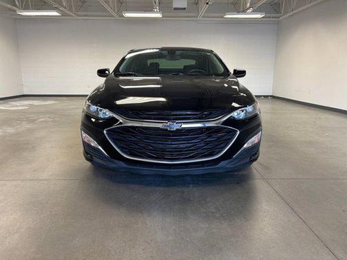 2022 Chevrolet Malibu FWD RS