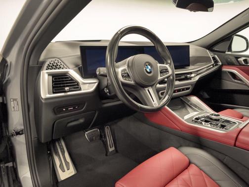 Skyscraper Grey Metallic 2024 BMW X6 M60i