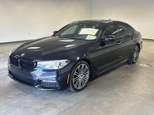 2018 BMW 530 530i