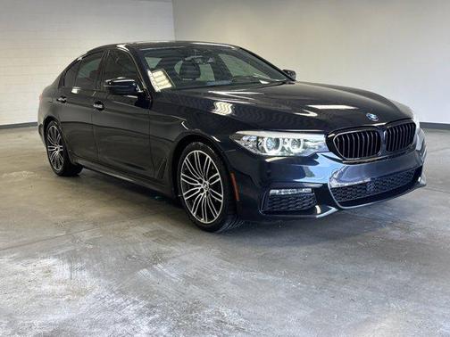 2018 BMW 530 530i