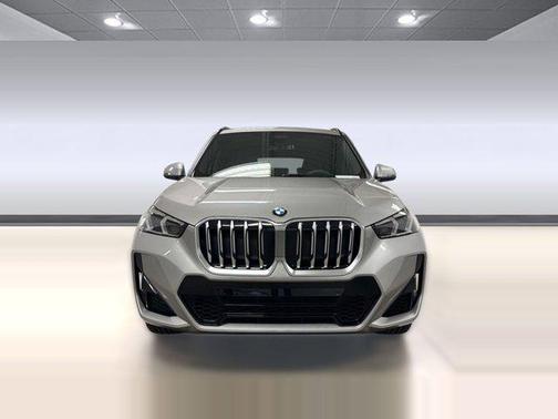 Space Silver Metallic 2026 BMW X1 xDrive28i