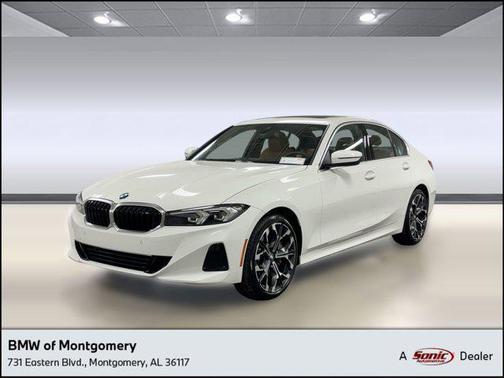 Alpine White 2026 BMW 330 330i