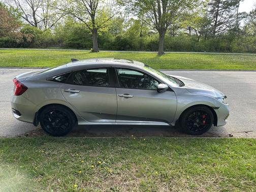 Lunar Silver Metallic 2019 Honda Civic EX