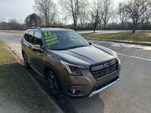 Magnetite Gray Metallic 2023 Subaru Forester Touring