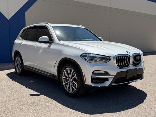 Mineral White Metallic 2019 BMW X3 sDrive30i