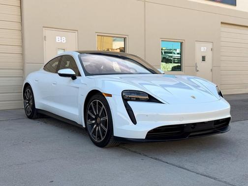 2020 Porsche Taycan 4S