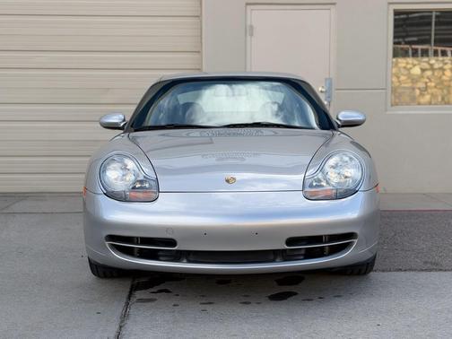 2000 Porsche 911 Carrera