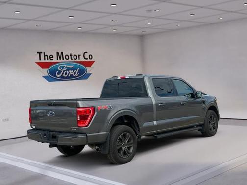 CARBONIZED GREY METALLIC 2022 Ford F-150 XLT