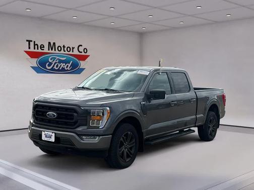 CARBONIZED GREY METALLIC 2022 Ford F-150 XLT