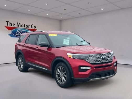 Rapid Red Metallic Tinted Clearcoat 2022 Ford Explorer Limited