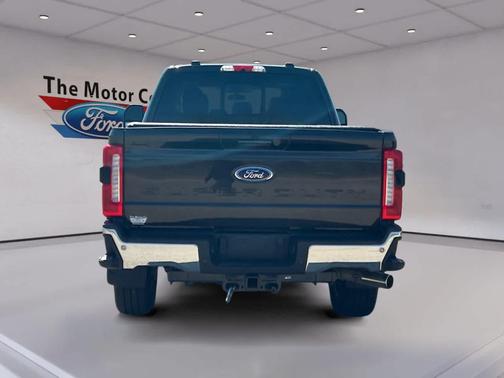 Bronze 2024 Ford F-250 Lariat