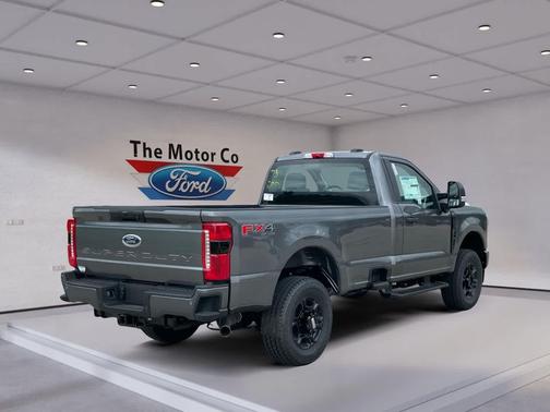 2025 Ford F-250 XL