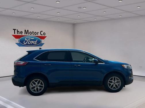 Atlas Blue 2024 Ford Edge SEL