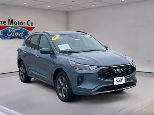 2023 Ford Escape ST-Line Select