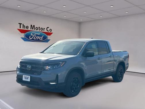 Sonic Gray Pearl 2025 Honda Ridgeline Sport+