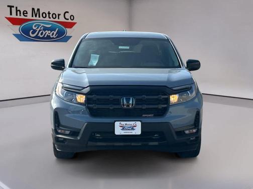Sonic Gray Pearl 2025 Honda Ridgeline Sport+