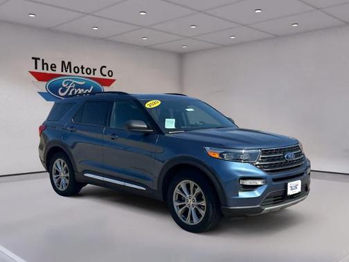 BLUE METALLIC 2020 Ford Explorer XLT