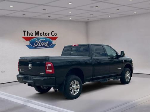 Diamond Black 2024 RAM 2500 Laramie