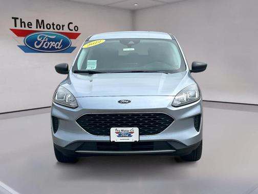Ice Blue 2022 Ford Escape SE