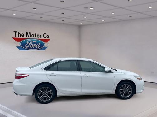 2017 Toyota Camry XSE