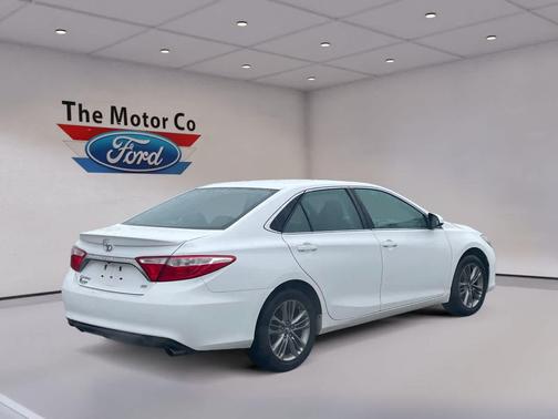 2017 Toyota Camry XSE