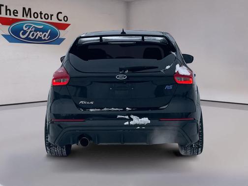 2017 Ford Focus RS Base