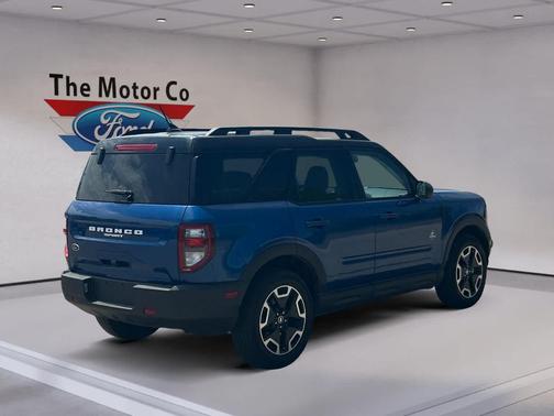 Atlas Blue 2024 Ford Bronco Sport Outer Banks