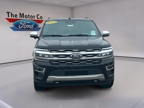 Agate Black 2024 Ford Expedition Max Platinum
