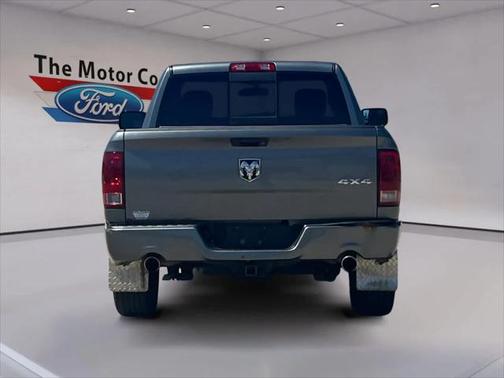 2012 RAM 1500 ST
