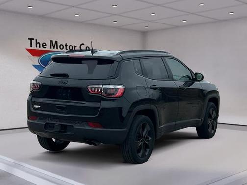 Diamond Black 2021 Jeep Compass LATITUDE