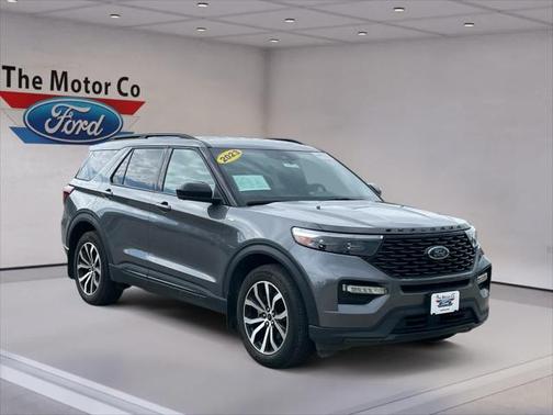 2023 Ford Explorer ST-Line
