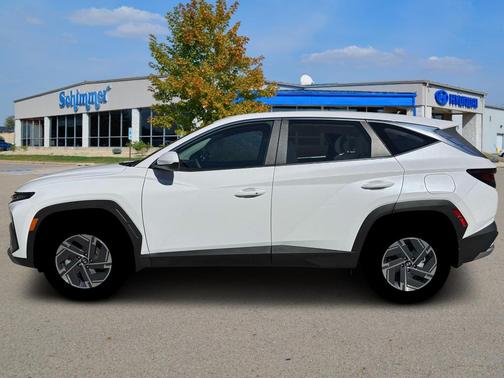 2026 Hyundai TUCSON Hybrid Blue SE