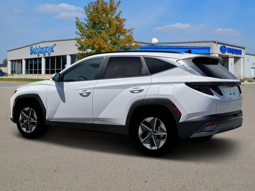 2026 Hyundai TUCSON SEL Premium