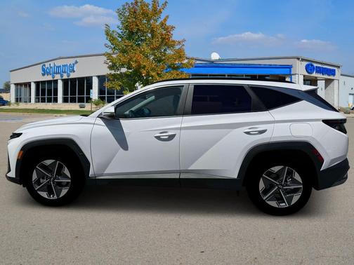 2026 Hyundai TUCSON SEL Premium