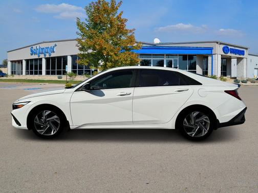 2025 Hyundai ELANTRA HEV SEL Sport