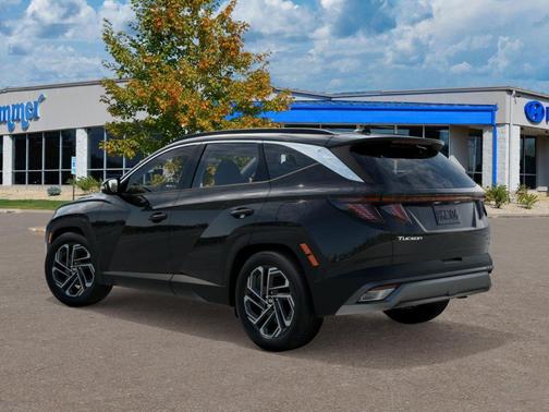 Phantom Black 2026 Hyundai TUCSON Limited