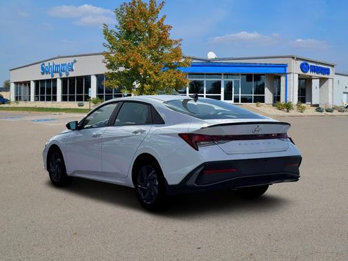 White 2026 Hyundai ELANTRA SEL Sport