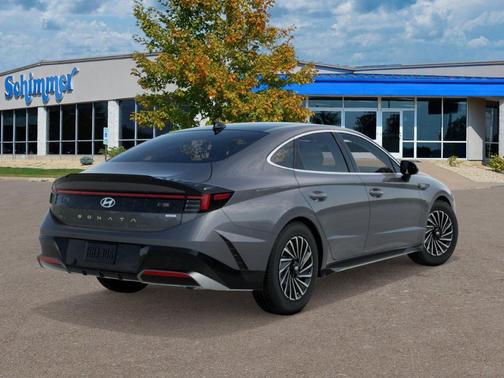 2026 Hyundai SONATA Hybrid SEL